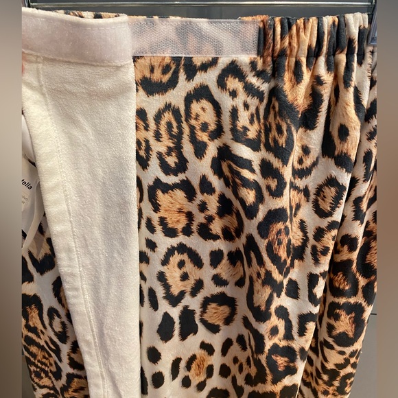 Shower Wrap - Picture 2 of 2